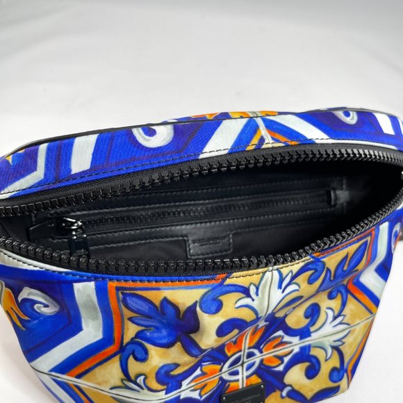 Dolce & Gabbana Nylon Fanny Pack with Maiolica Print - Blue, NWT and never used - Picture 8 of 14